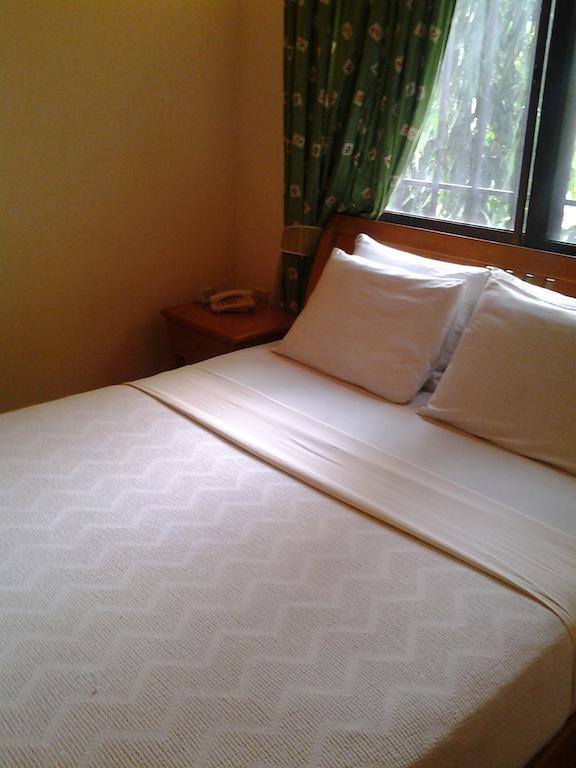Hotel Georgia アクラ エクステリア 写真